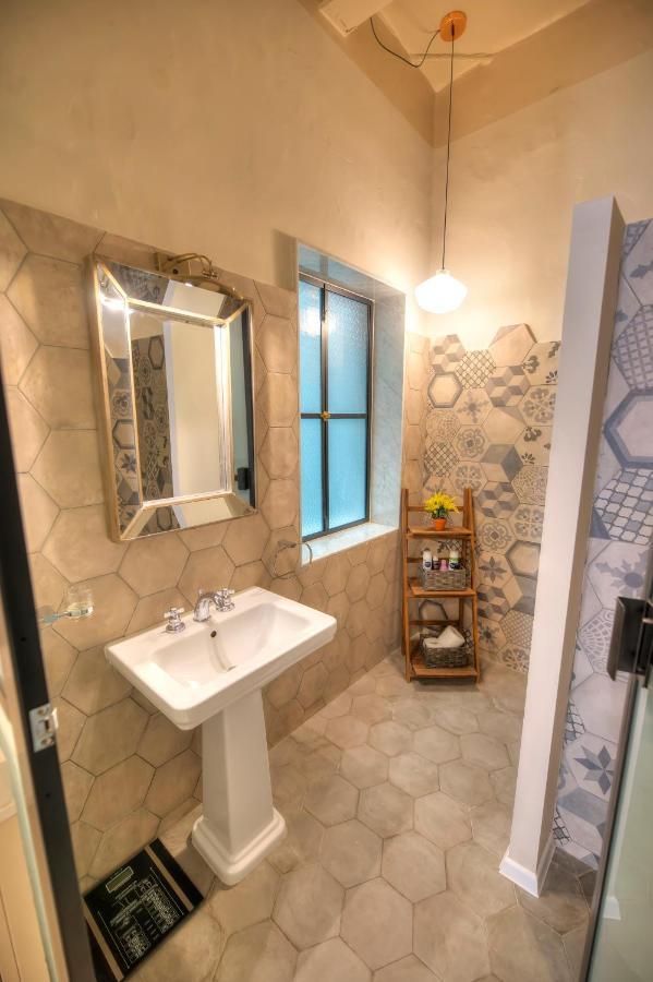 Charming & Traditional Flat In City Center Esch1-2 Valletta Ngoại thất bức ảnh